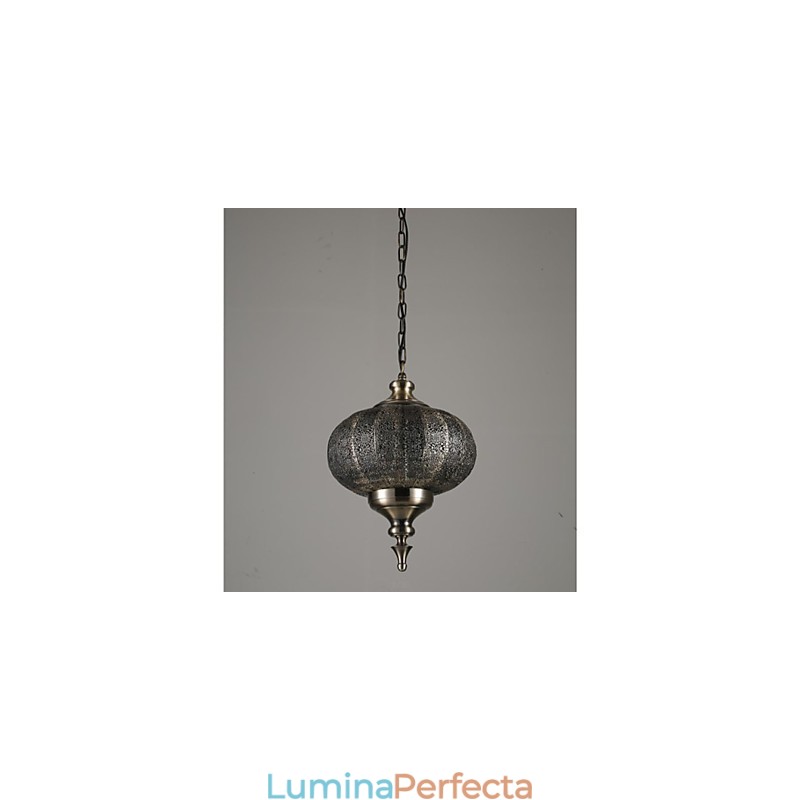 Candelabru Lron, retro, din Asia de Sud-Est