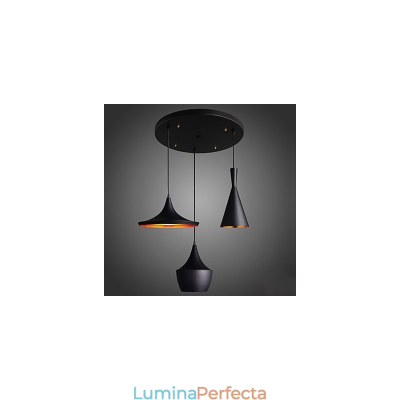 Lampă de suspendare simplificată în negru