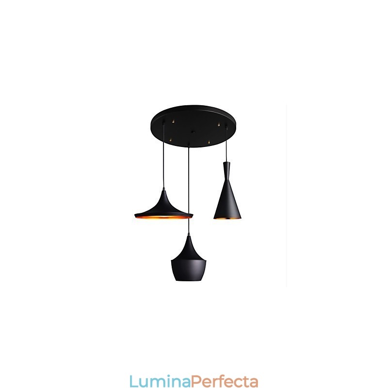 Lampă de suspendare simplificată în negru