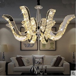 Lampă de cristal Lumânare modernă de lux Lampă cu pandantiv din cristal