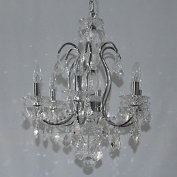 Candelabru tradițional din metal cromat din cristal