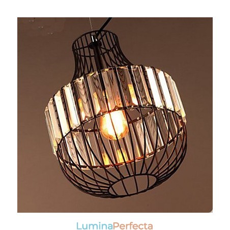 Pandantiv din cristal de design vestimentar din Italia