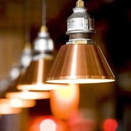 Lampă de metal vintage country