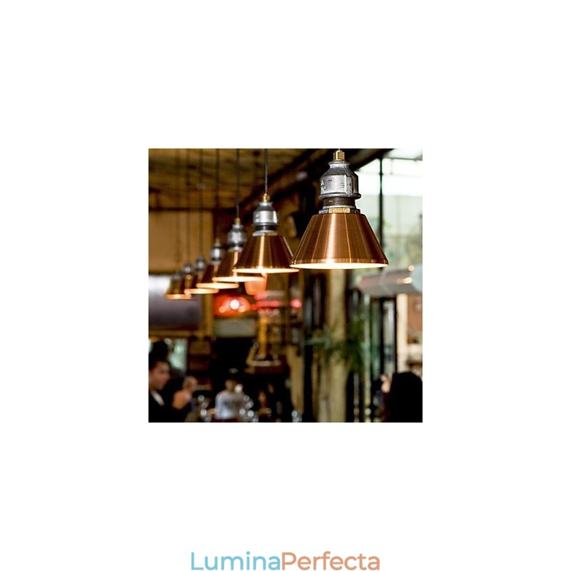 Lampă de metal vintage country
