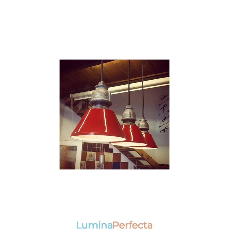 Lampă de metal vintage country