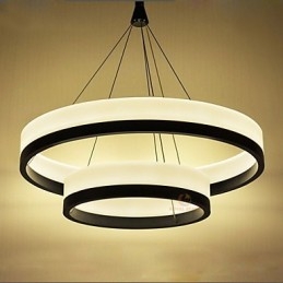 Candelabru suspendat aprobat de design