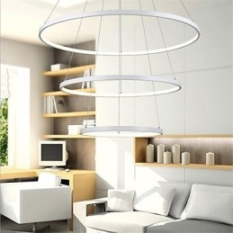 Lampă suspendată cu design modern, trei inele