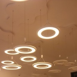 Lampă suspendată modernă metal contemporan