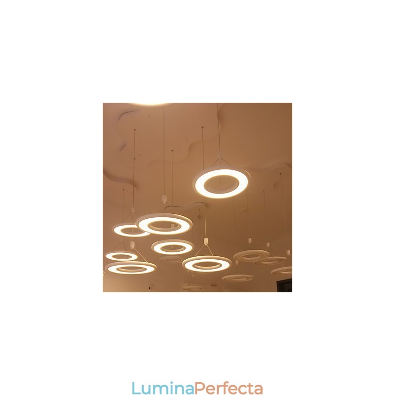 Lampă suspendată modernă metal contemporan