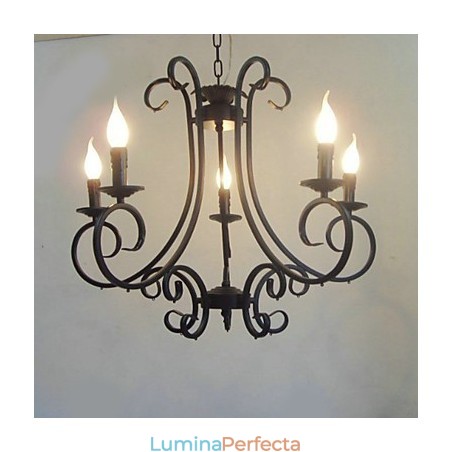 Candelabru din metal cu pictură clasică tradițională Candelabru din metal cu pictură clasică tradițională