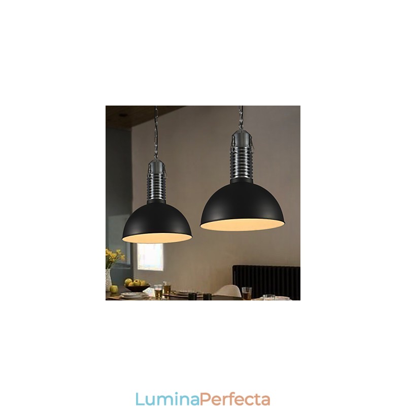 Candelabru din metal tradițional clasic în stil mini vintage