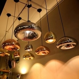 Lampă suspendată din metal cu pictură modernă contemporană