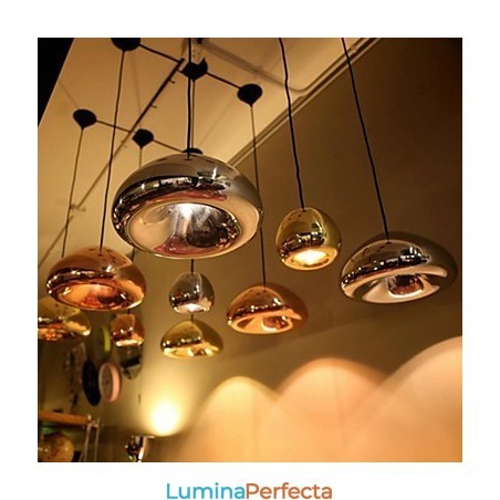 Lampă suspendată din metal cu pictură modernă contemporană Lampă suspendată din metal cu pictură modernă contemporană