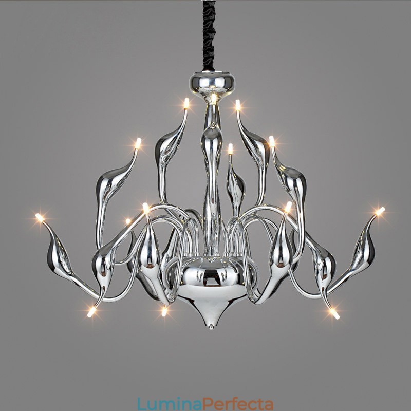 Candelabru din metal galvanizat cromat modern, argintiu, cu 15 lumini