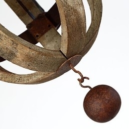 Candelabru din lemn de bambus cu pictură în stil mini vintage