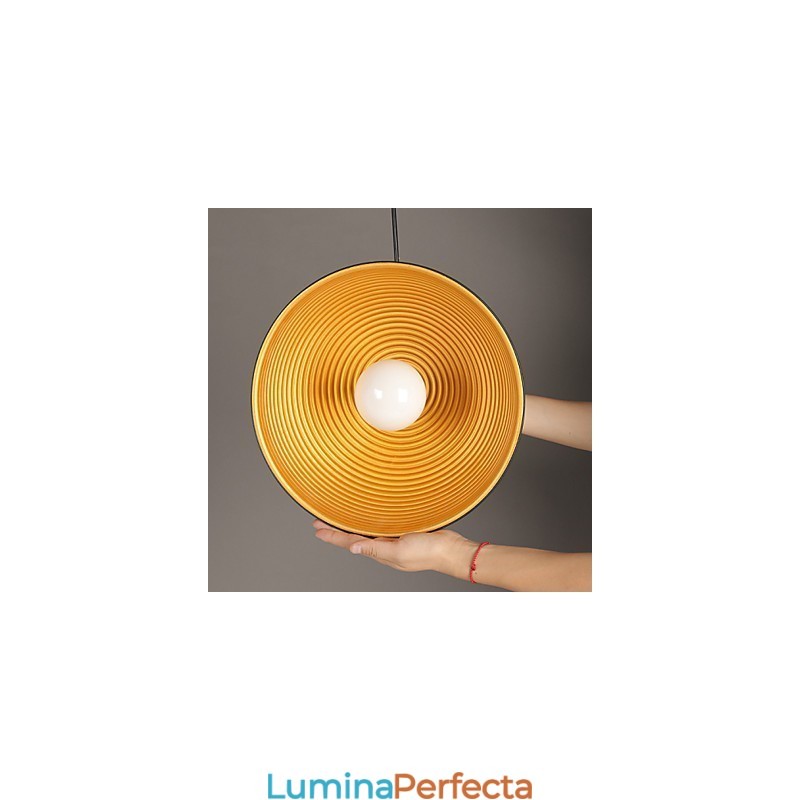Lampă creativă Coș de fum rotund Droplight Fier forjat Caracter Mese Candelabru Alb-negru