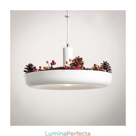 Familie de lumini suspendate cu design decorativ modern, alb pur, modern Familie de lumini suspendate cu design decorativ modern, alb pur, modern