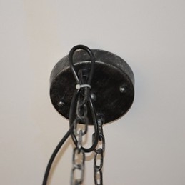Lampa de mansardă are rolul de vânt industrial creativ, restabilind căile antice Conduit Droplight