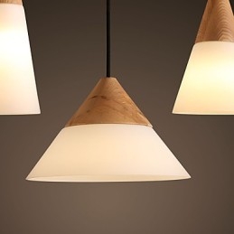 Candelabru din metal cromat în stil mini modern și contemporan