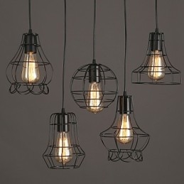 Candelabru din fier forjat cu un singur cap
